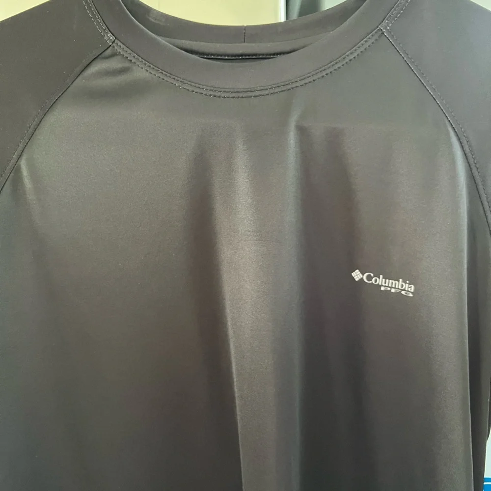 NWT ladies Columbia shirt - Picture 2 of 3